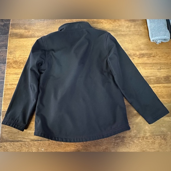 Very nice girls size large softshell jacket. Pink lining and pink piping. - Picture 2 of 4
